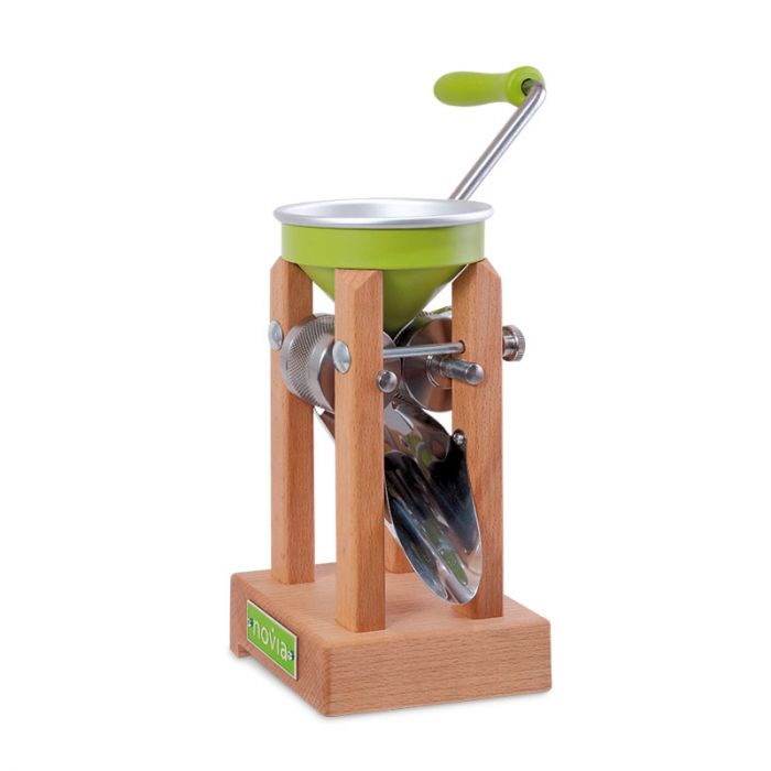 Eschenfelder muesli machine tafelmodel met aluminiumtrechter groen