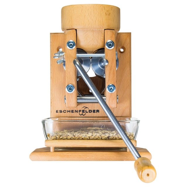 Eschenfelder muesli machine wandmodel met houten trechter